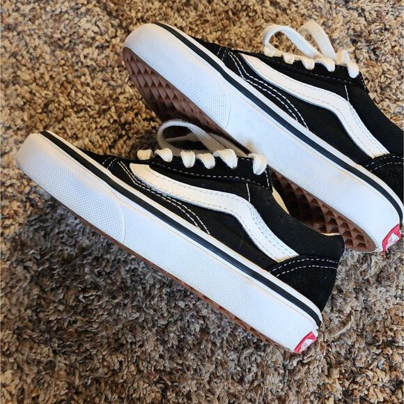 VANS Classic Old Skool B&W Suede Little Kid Size 11  Used Good Condition - Picture 9 of 10